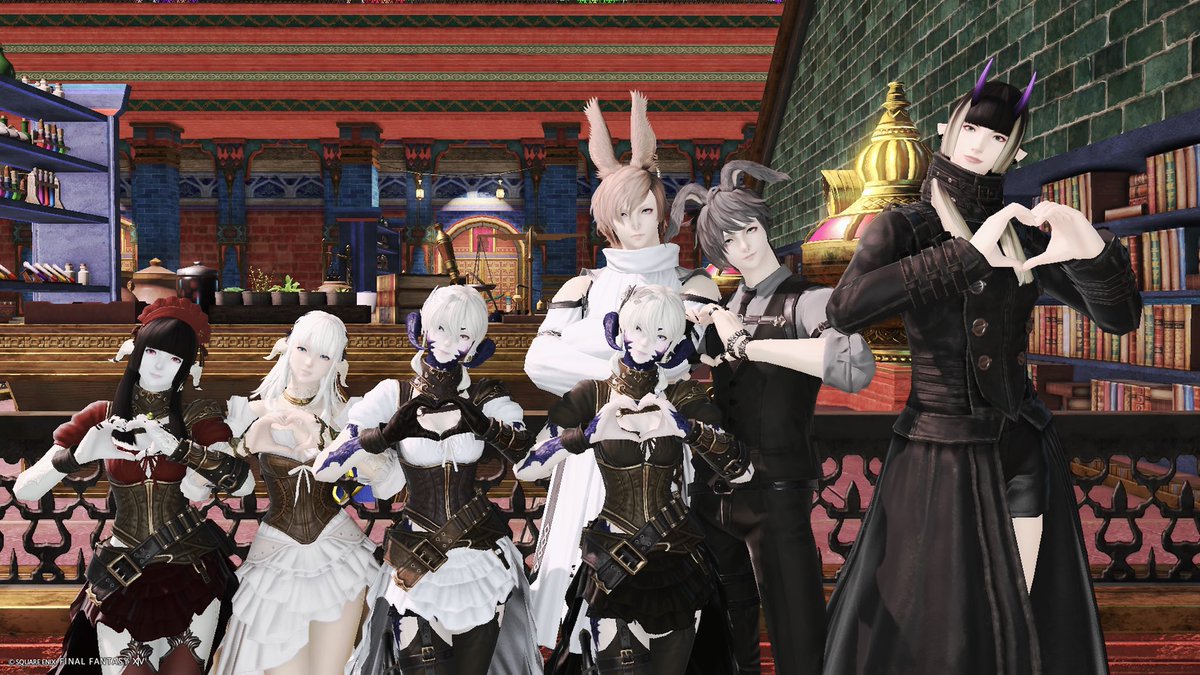 Ruto3Cross's tweet photo. 離席中のみたれさんの周りに群がる人たち…！

そして勝手にSS撮った！
(*´ω`*) https://t.co/mCZN9GPpgq
