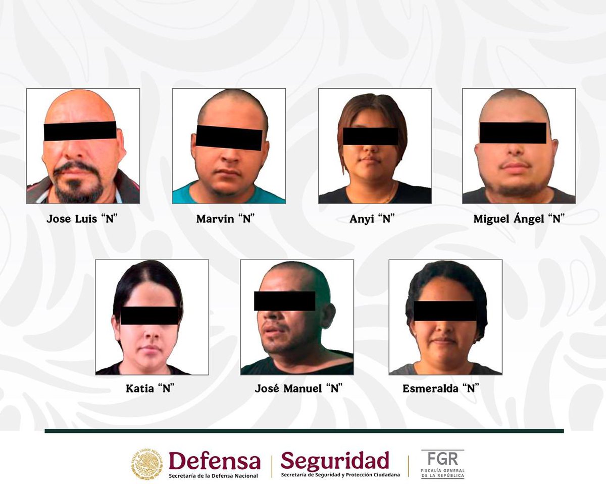OHarfuch's tweet photo. En el marco de la Estrategia Nacional contra la Extorsión, implementada por instrucciones de la Presidenta @Claudiashein, se desarrollaron investigaciones contra grupos dedicados a extorsionar a productores, comerciantes, transportistas y empacadoras de los sectores aguacatero, ganadero y cárnico.

Derivado de estos trabajos, elementos de @SSPCMexico, @Defensamx1, @GN_MEXICO_ y @FGRMexico, con información del Centro Nacional de Inteligencia, ejecutaron de manera simultánea 11 órdenes de cateo en Uruapan y Ziracuaretiro, donde fueron detenidas 12 personas.

Entre ellas se encuentra Cristian Maximiliano “N”, alias “X1”, vinculado con una célula de “Los Caballeros Templarios”. Además, se aseguraron seis armas de fuego, vehículos, un inhibidor de señal, equipo táctico, narcóticos y dinero en efectivo.

Quienes amenazan a las familias y pretenden enriquecerse a costa del trabajo de productores, comerciantes y transportistas serán investigados, detenidos  y llevados ante la justicia.