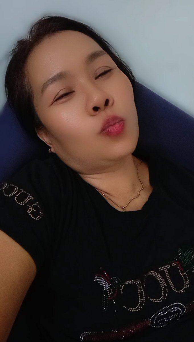 mamoe31007177's tweet photo. kiss ပေးချင်လို့
ဒီနားကိုတိုးလာအုံး😘😘😘 https://t.co/RF2H5yEYEP