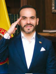 ContGanadero's tweet photo. #EnContexto 🚨 El presidente @ABDELAESPRIELLA recorrerá este 11 de agosto algunas de las regiones afectadas por el terremoto. En la mañana llegará a Pereira, donde se reunirá con autoridades locales y departamentales para conocer el balance de la emergencia. Posteriormente viajará a Armenia y Manizales para evaluar de primera mano las afectaciones y la respuesta institucional.