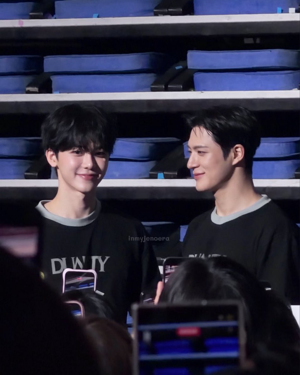 inmyjenoera's tweet photo. น่อไม่เอาไรแล้วจริง ๆ https://t.co/IV0yfWJCJ8