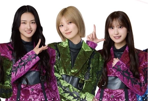 8pguiv's tweet photo. 力尽きてまだランダム開封してないけど
折りたたみ傘、スマホショルダーと
メンバーグッズを
トレードしてくださる人とかいるのかな

もちろん私が求めてるのはこちらの方々で https://t.co/CEQ3SkPfMm