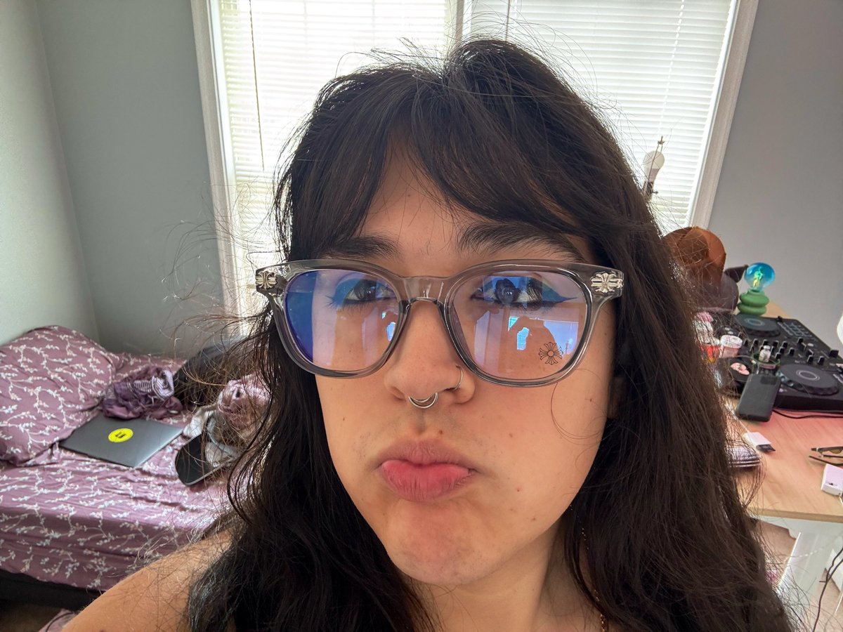 lilcrickbugs's tweet photo. messy room. meow. i said what i said. https://t.co/ivpXeeH5ZP