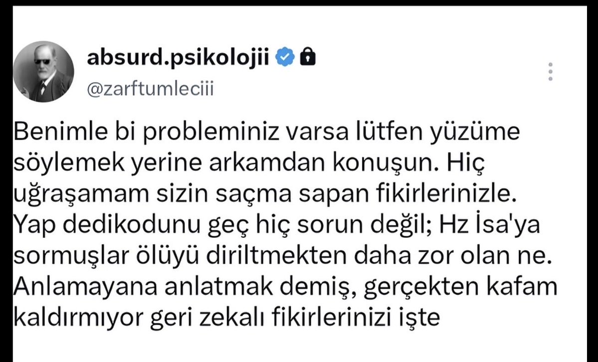 KumuzHoca's tweet photo. Şu şekil bir hayat görüşüne sahibim 🥸 https://t.co/szg7lIuX0m