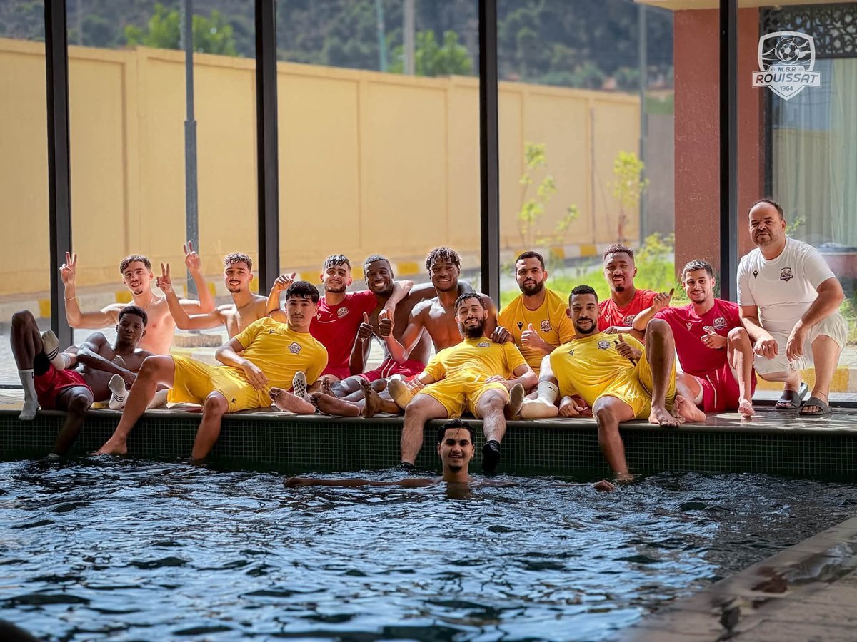 MBROUISSAT_1964's tweet photo. 🏊♂️🧊 استشفاء بالماء البارد بعد مباراة اليوم.
#mbr #mbrouissat #مستقبل_الرويسات https://t.co/JLakRWVx0z