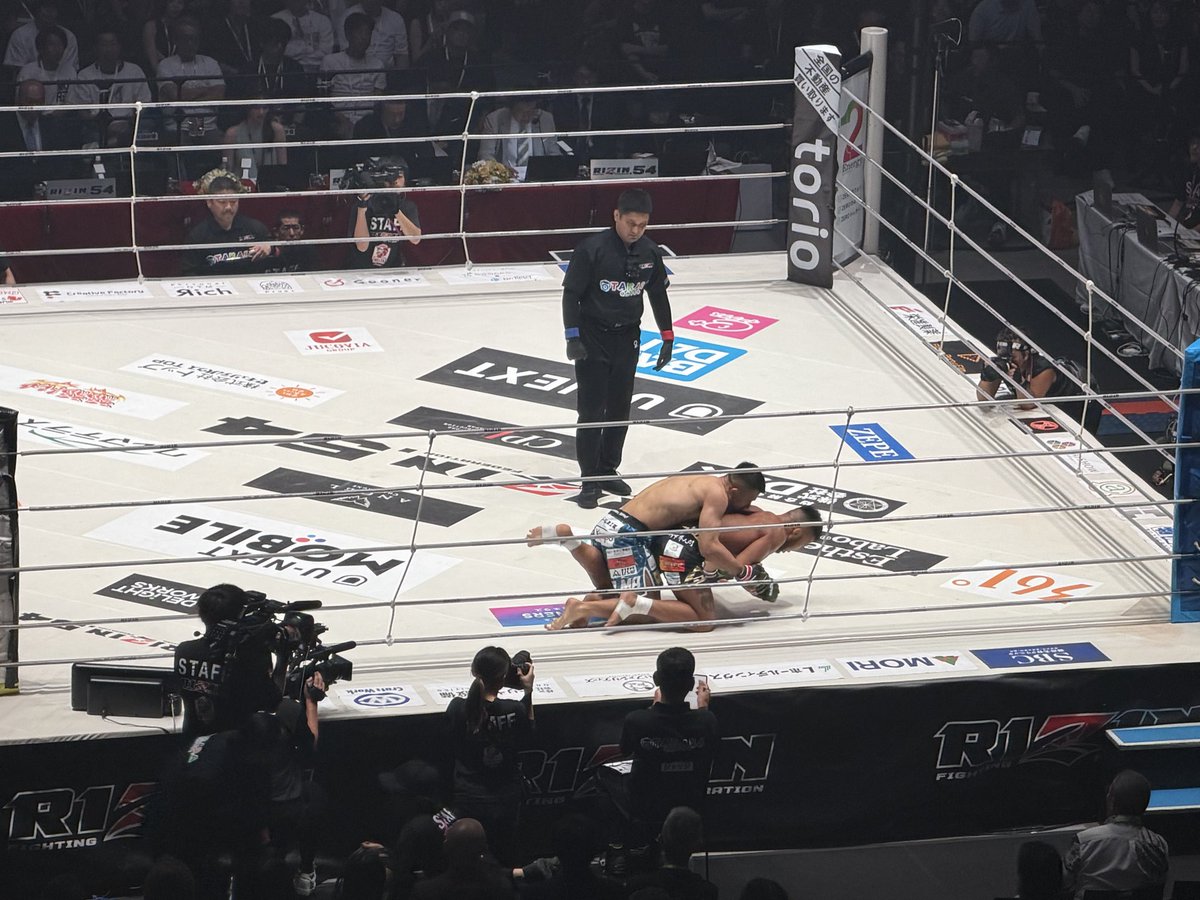 phychedoll18's tweet photo. RIZINわず。酒井リョウさん、無念。後藤が1番ビビったかもしれない。水野も無念… https://t.co/YDxtc1QkZa