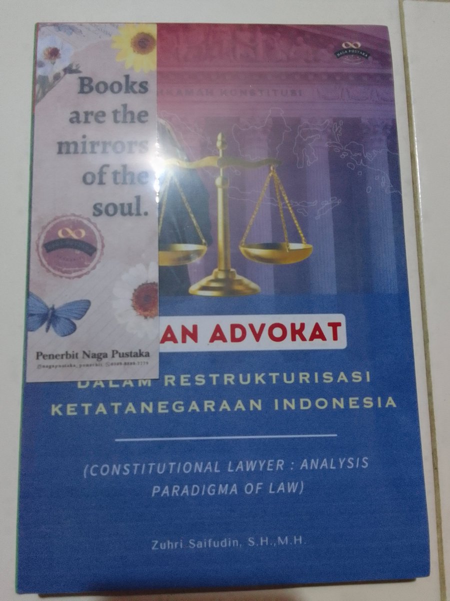 Mas_Say_Fh's tweet photo. BUKU KE-9

Bagi yg sudah membaca buku ini. Sedikit karya. Demi pembangunan hukum. Peran Advokat &amp; ketatanegaraan Indonesia. Buku ke-9. Pastikan saat menerima masih tersegel aman. Terima kasih. Semoga bermanfaat.

#MasSay #DiskusiHukum #PedangKeadilan https://t.co/TdpsNKNZ4h