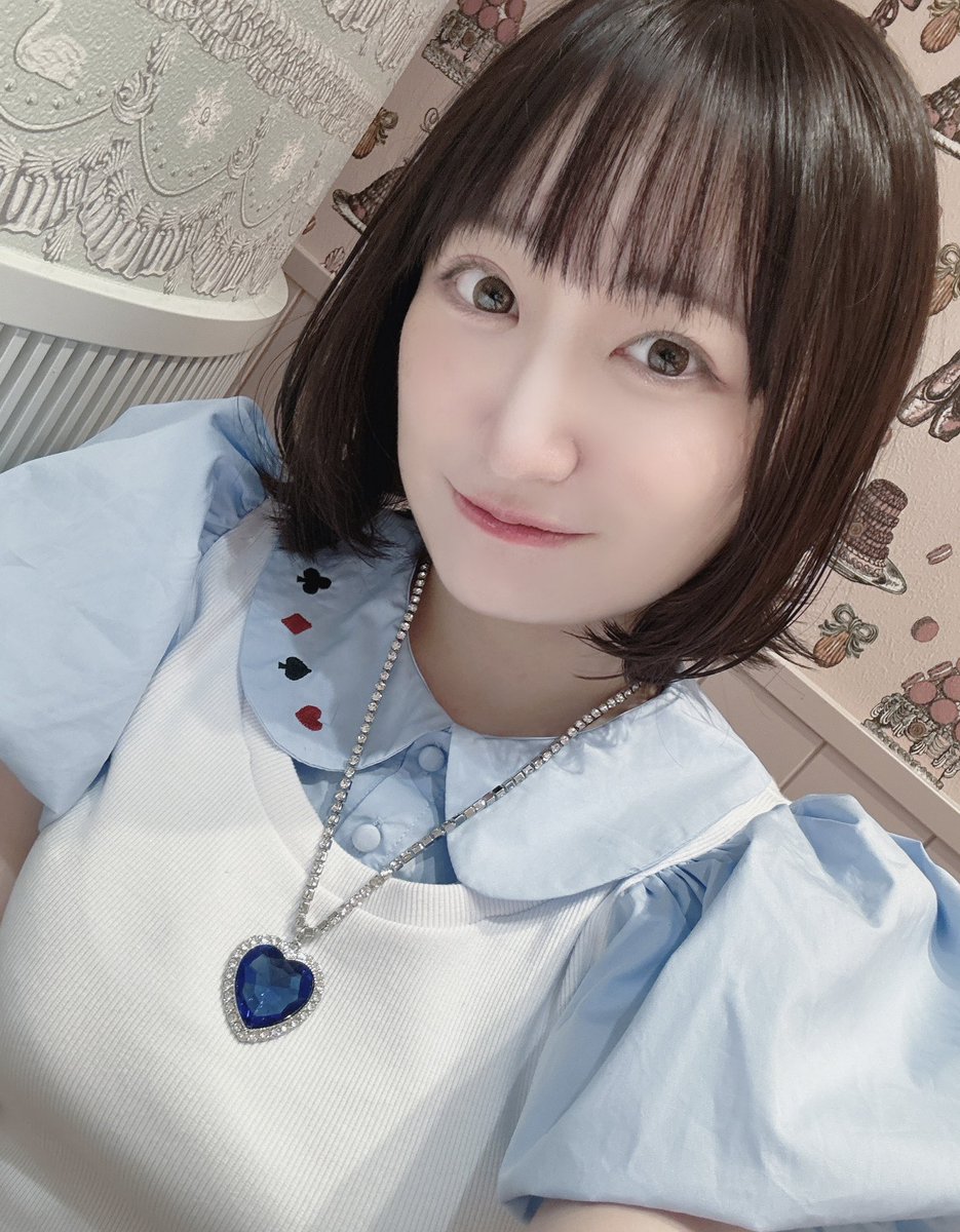 Kanon_Takao's tweet photo. 久しぶりのボブ…！ https://t.co/xGgk0cSpRZ