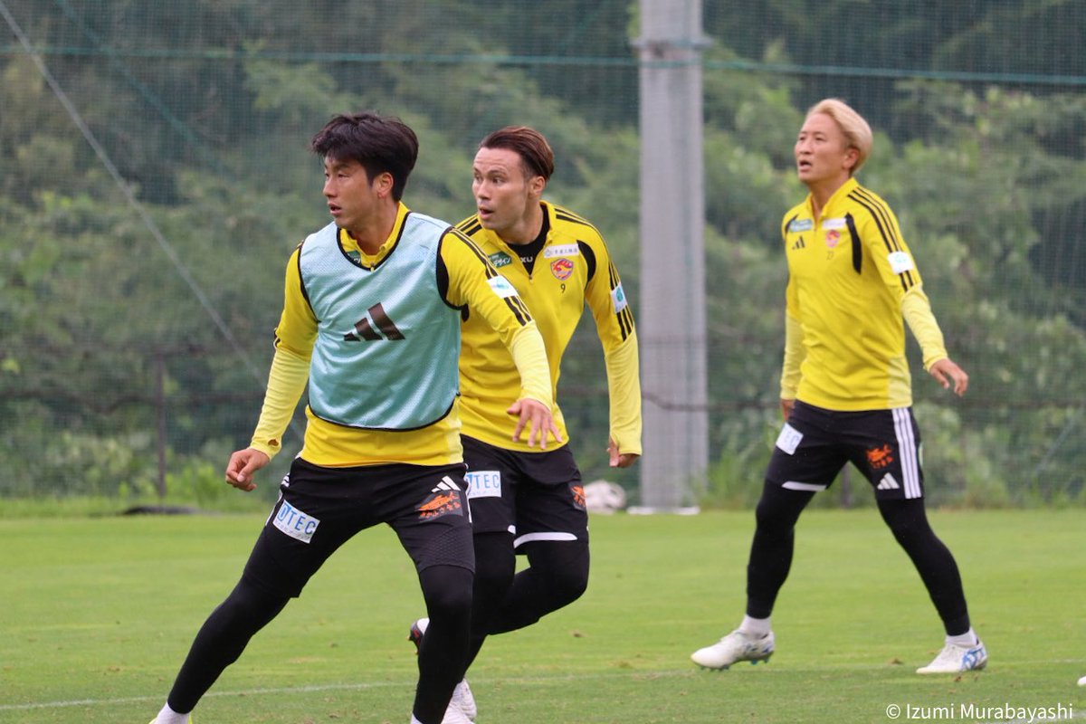 Idumimuraba's tweet photo. ホームで勝ち点3を掴む。
虎視眈々と、ギラギラと狙う。
振り抜いて、ネットを揺らせ！
#vegalta https://t.co/WHgBa8s4b9