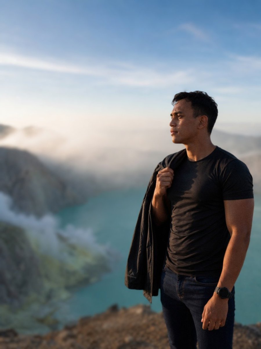 Twilight_Brew's tweet photo. Drop foto pas kamu lagi ngerasa cakep!

Yg cakep sebenernya tempatnya https://t.co/AAoab8cUFY