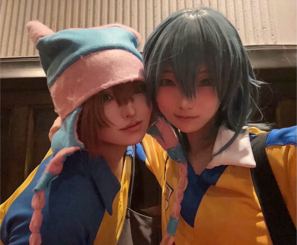 KANA__cosp's tweet photo. 距離近め 可愛さ全振りな2人 https://t.co/Ixkxns9Bdn