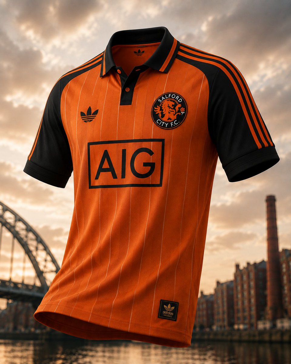 S90Designs's tweet photo. Here's our take on @SalfordCityFC home and away kit, the hardest part was making it feel like a "Man United" template kit, the home we took insperation from the home kits from 2008-2010 and 2011/12 

The away we went a bit bold with a subtle pattern 

#salford #salfordcity https://t.co/yDiBS5XUBY