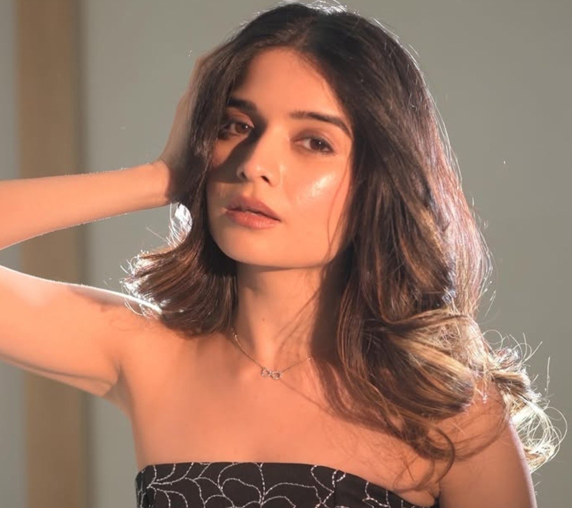 GossipsTv's tweet photo. The Top 10 Hindi TV Actors who generated the most buzz Week 32,2026 are as follows :

1.#ParthSamthaan (SHKH) : 5.12%
2.#BhavikaSharma (SHKH) : 4.86%
3.#ShivangiJoshi (Lockupp) : 4.80%
4.#SamridhiiShukla (YRKKH) : 4.58%
5.#SritiJha (TDSM) : 4.22%
6.#RohitPurohit (YRKKH) : 3.64%
7.#RubinaDilaik (KKK15) : 3.55%
8.#GauravKhanna (KKK15) : 3.36%
9.#RupaliGanguly (Anupama) : 2.88%
10.#ShabirAhluwalia (TDSM) : 2.64%

@GossipsTv REPORT 
Note : The rankings were determined through a data analysis of the media coverage, participation, interaction, and social media trends throughout the week and based on current active tv actors on various platforms (TV+OTT). Data Target - 48 Shows