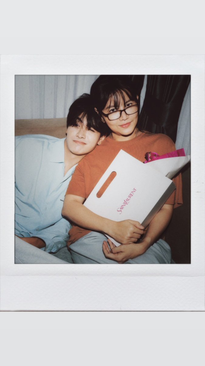 _butr_93's tweet photo. ไปซื้อของขัวญให้คุณแม่เนื่องในวันแม่น่ารักจังเลย🫳🫳 https://t.co/swcQ5RQnuR