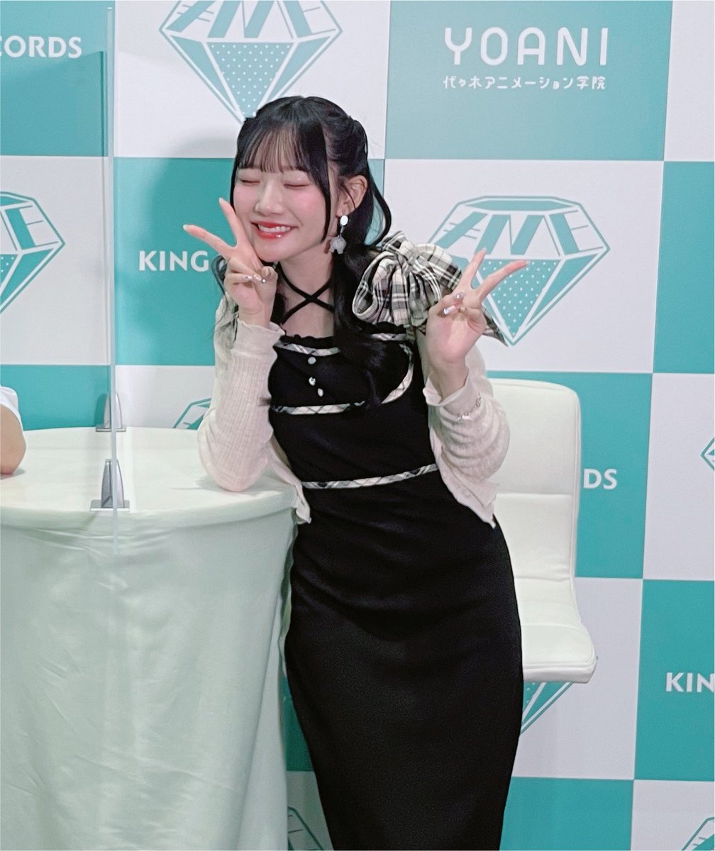 imomushi_mi2's tweet photo. このみるてんは今回タイムラインでらあまりお見かけしてない表情のとってもかわいいおみるてんではなかろうか！

 #聞いて聞いておみるちゃん https://t.co/WtcQsjuPZG