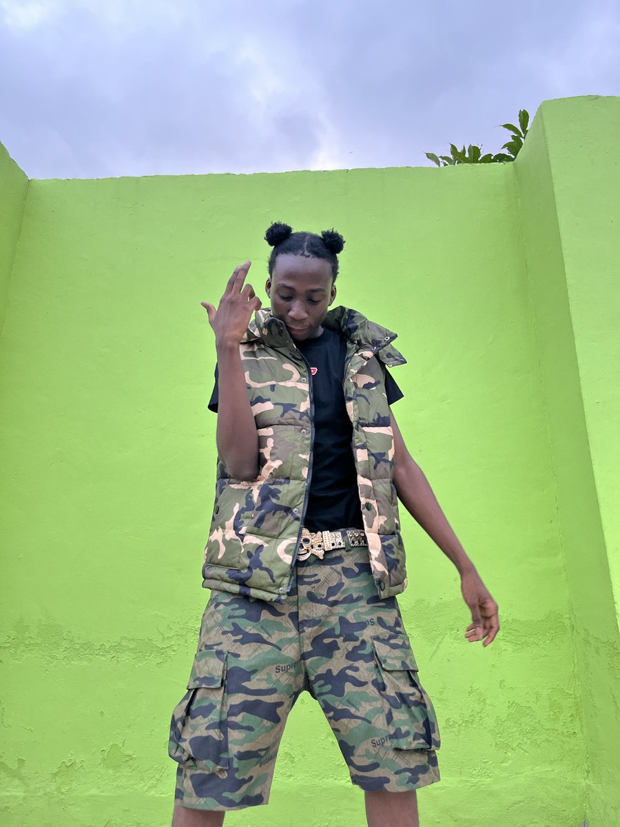 Danjeyy's tweet photo. Represent Regardless  🏹
Re                 Re 🏹 https://t.co/mOZLBDhSQr