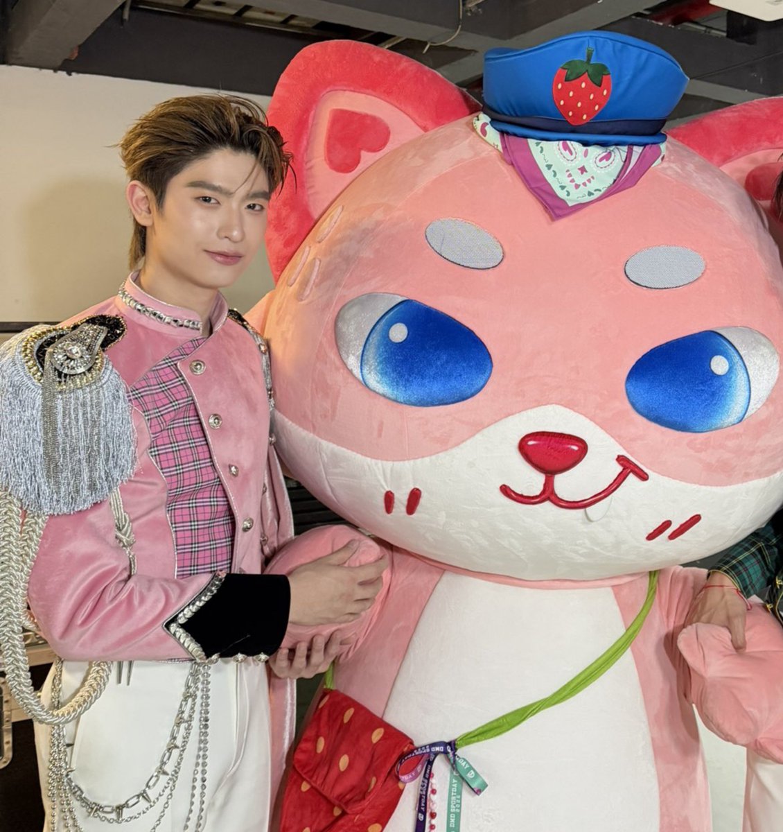 minnnny_mn's tweet photo. พี่ก็อยู่ของพี่เฉย ๆ              ยู 2 คนมาหาพี่เอง https://t.co/nG2iIIXOoY