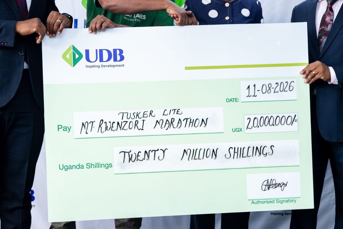 VeronVera2020's tweet photo. Supporting the Rwenzori Marathon!

@UDB_Official MD Ms. Patricia Ojangole today presented a UGX 20M cheque to @RwenzoriMarathn for the 2026 edition.

They'll also front 35 runners, continuing its annual support since the marathon began.

Thank you for championing sports tourism. https://t.co/28oIQDnjPb