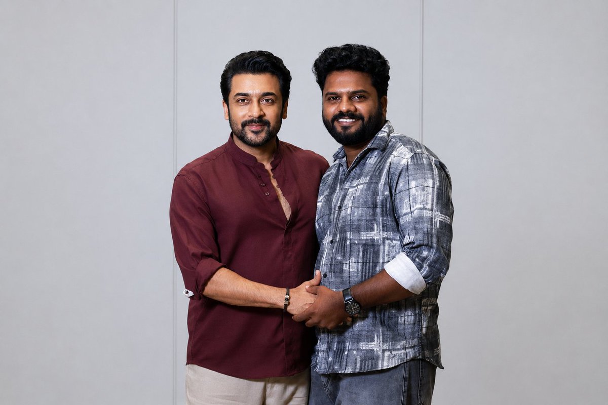 sreerajrkaimal's tweet photo. “Some moments aren’t just captured in a picture… they’re captured in the heart. ❤️‍🔥 Forever a Suriya fanboy! 🫶✨”

@AKSFWA1 | @AlappuzhaSFC_ ❤️ https://t.co/McHnIk6Ql9