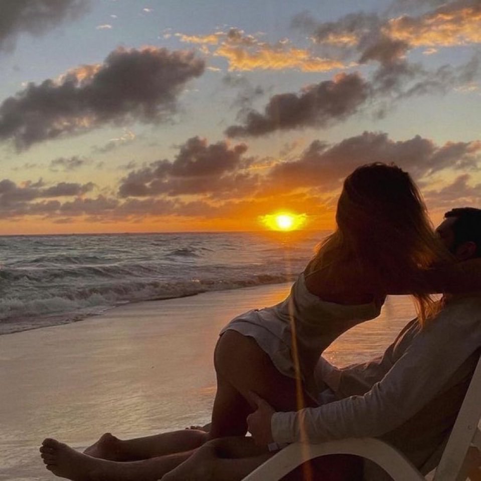 xMarkusBlakex's tweet photo. Una vida perfecta. https://t.co/HQwyqmQGPZ