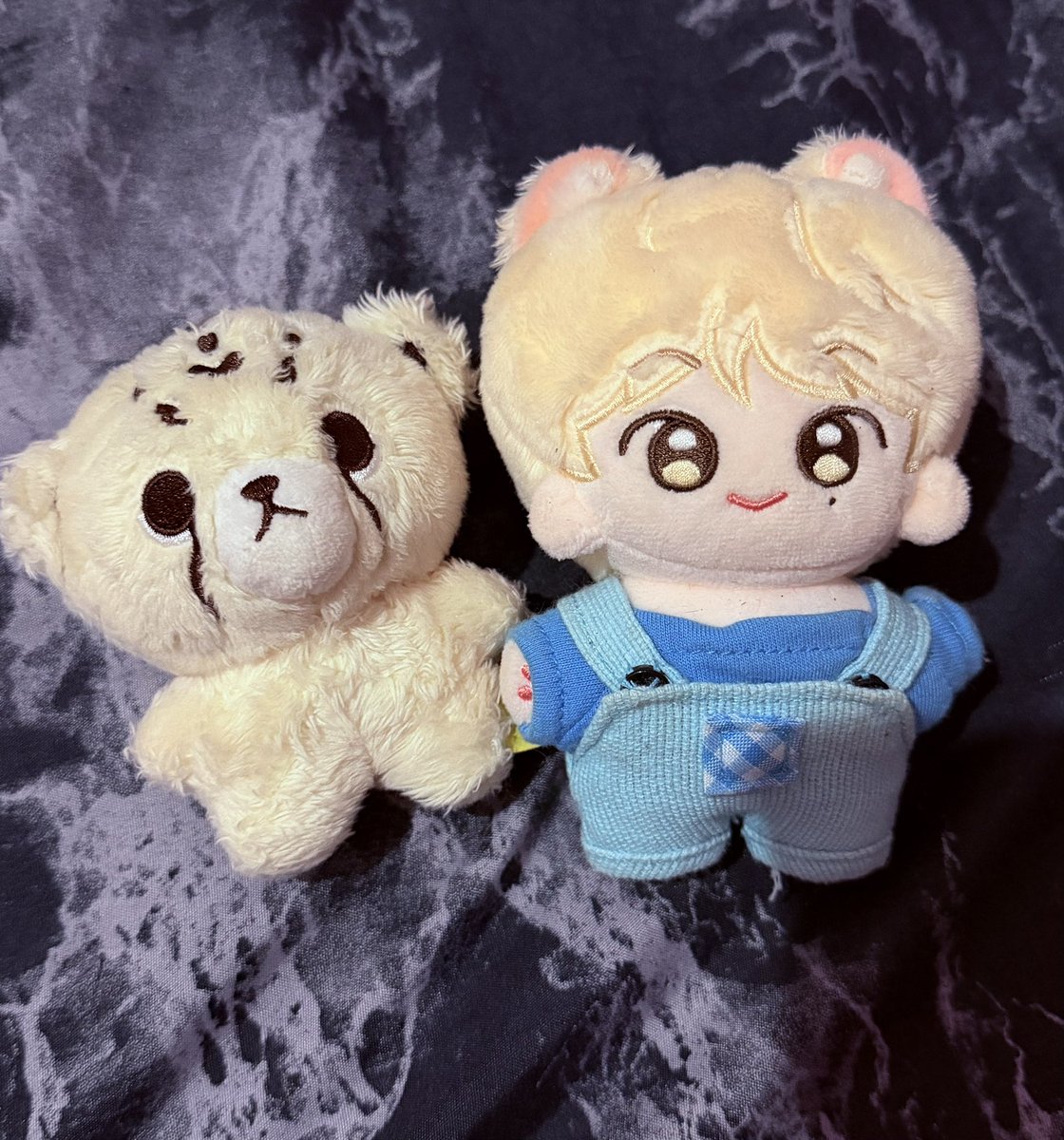 _sunflowerhae's tweet photo. wts lfb ph only 

𐙚 Mark PCs
𐙚 Unsealed albums
𐙚 Mark dolls

✦ All items are in good condition
✦ MOP: gcash/maribank/gotyme
✦ Price/details available via DM

RTs are highly appreciated! 🥹💚

tags: mark lee cheetah lee nct127 nctdream nct https://t.co/5gB7UKEYkR