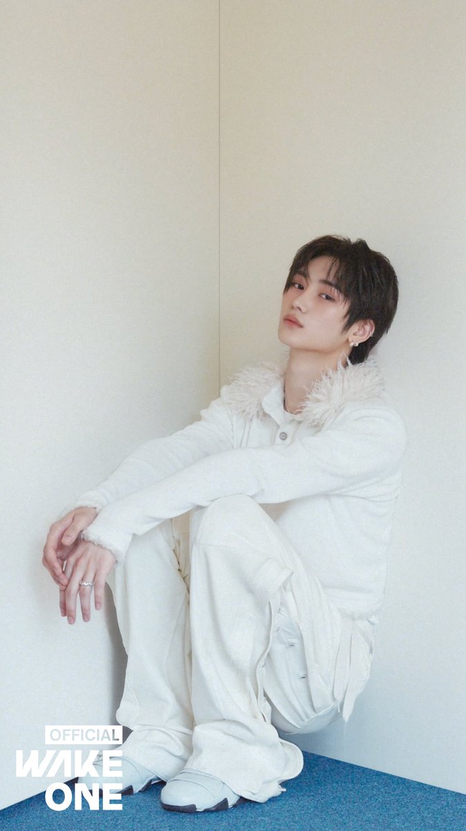 ALD1_official's tweet photo. ALPHA DRIVE ONE 2ND MINI ALBUM 'UNBREAKABLE : 少年BEAST' Concept Film 3 ‘Hissing’ #ANXIN

https://t.co/HI6nkdjd2H

ALPHA DRIVE ONE (알파드라이브원) 2ND MINI ALBUM 【UNBREAKABLE : 少年BEAST】
➫ 2026.08.24 6PM (KST)

🏎️ https://t.co/GmF3RiMwQx
💿 https://t.co/lOIZOTtBej

#ALPHADRIVEONE #ALD1
#알파드라이브원
#UNBREAKABLE_少年BEAST