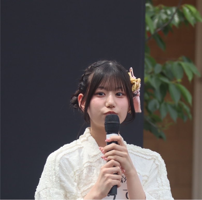 Hima_ri1256's tweet photo. だぁいすきな莉鈴ちゃんのお誕生日🎂🧡

周りの人を幸せにできちゃう莉鈴ちゃん🥺
15歳の莉鈴ちゃんにも沢山の幸せが訪れますように💫
いつまでも私の憧れです💘
  #LinQ   #織多莉鈴  #誕生日 https://t.co/2bc12WSlAT