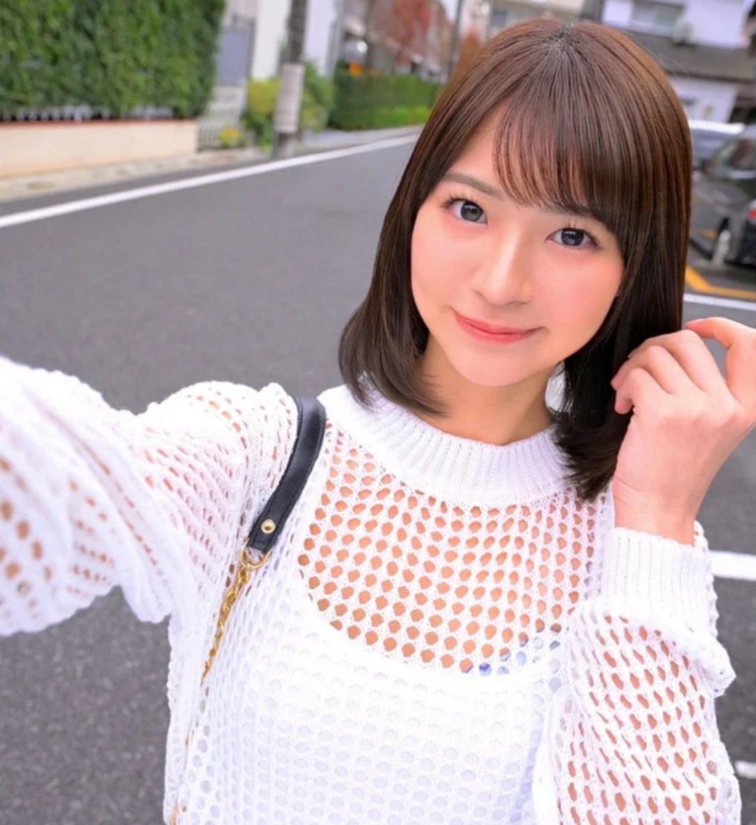 haioideeee's tweet photo. ゲームで負けたら服を脱ぐ、やばすぎた

詳細⇨ https://t.co/UJM55EZIGC https://t.co/eEleqneVtD