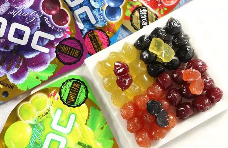 EvePritt7gwh's tweet photo. Sharing my weekend snack haul—crunchy matcha rice crackers and tangy mango gummies hit different! Who’s your go-to snack buddy ， https://t.co/RrMNyNGaYD