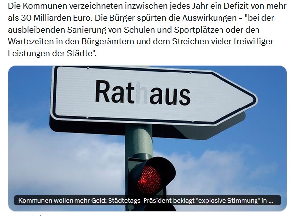 MatthiasHartel's tweet photo. 2026 Prio Eins: Flüchtlinge mit allem versorgen was die Stadtkasse so hergibt, die deutschen Bürger die den Bums bezahlen, haben dann halt Pech gehabt. Und der Bund,  der dafür eigentlich zahlen müsste,  zahlt eben einfach nicht. 

Ergebnis: Kassen leer und es müssen sogar noch Schulden aufgenommen werden.

Prio Eins in den 80er und 90er Jahren: Die deutschen Bürger vor Ort versorgen, danach kam lange nichts mehr. Die Kassen waren brechend voll, so voll das überall Schwimmbäder und ähnliche kommunale Einrichtungen für die eigenen Bürger geschaffen wurden. 

Ergebnis: Die Kommunen erwirtschafteten damals sogar Überschüsse, die gut verzinst angelegt wurden. 

Wie lange soll dieser Irrsinn eigentlich noch weiter gehen?