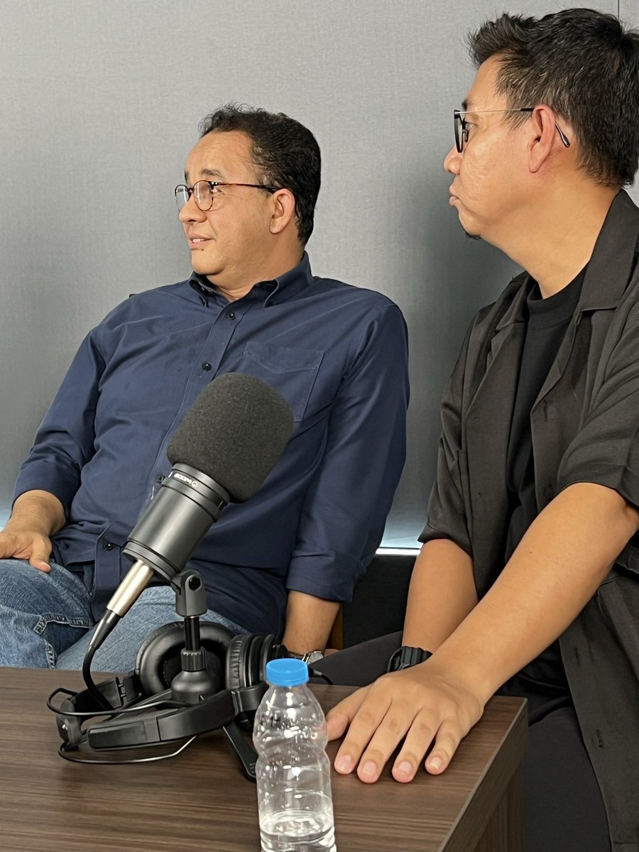 davidnurbianto's tweet photo. Guysss maap pertanyaan santainya gak tersampaikan. Yang diomongin serius banget ternyata. Gue ampe pusing dengernya 😂 https://t.co/3eS0NZfOCK