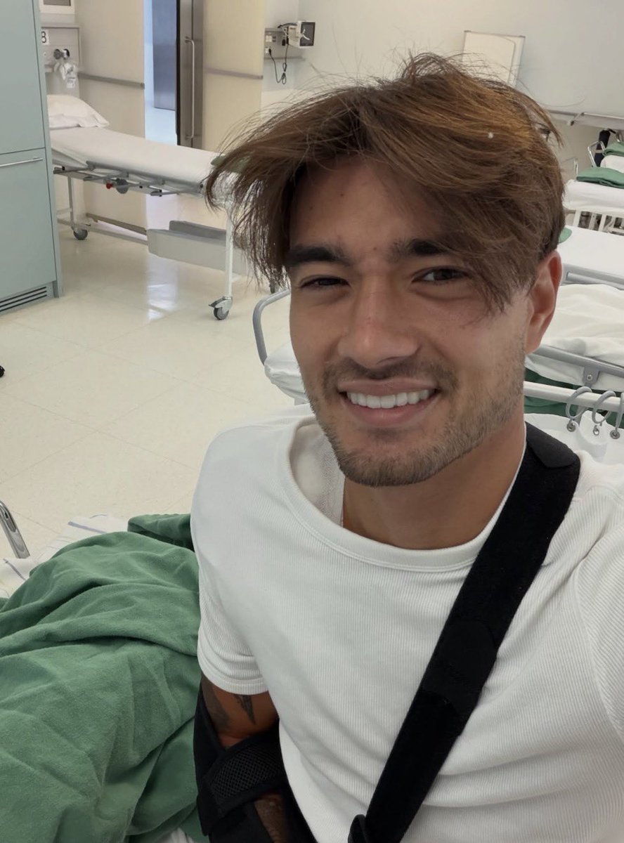 jens17_'s tweet photo. 260811 Instagram post up #Jens #옌스카스트로프
🐶💭 : Surgery went well!🙏
Now it's time to focus on recovery and rehab. Looking forward to working my way back and getting back on the pitch as soon as possible! https://t.co/uH5RSoEy6W
