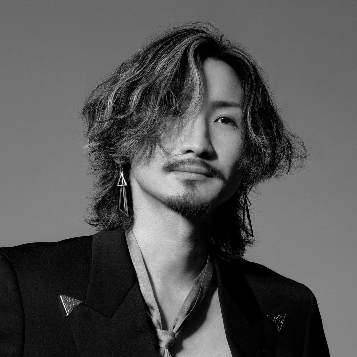 SPN__official's tweet photo. 💥🎧Synphony info🎧💥

.

-Synphony SUMMER TOUR 2026-
🎉🎉🎉東京公演【FINAL】🎉🎉🎉

.

／

.

🗓️9月6日(日)
📍渋谷GUILTY
⏰OPEN 18:00 / START 18:30

.

＼ 

.

Support Guestとして、、、、、
🎉🎉🎉DJ HIDEAKI出演決定 🎉🎉🎉

.

沢山のご来場お待ちしております🙌✨

.

現地チケット🎟️
https://t.co/Uq1rsLCISJ

.

配信チケット🎥
https://t.co/6fgNQIAT9w

.

#Synphony #Synphonyを有名に