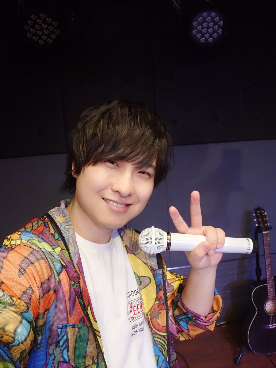 juntaterashima3's tweet photo. 無事に38歳を迎えました！！
やりたい事がやらせてもらえてる幸せを噛み締めてまた1年頑張ります！

バイト時代に作ってた飯を再現して食べたけど思い出も蘇ってめちゃくちゃ美味しかったな…🤤

配信に駆け付けてくれた3人もありがとう！！
まだまだ語りたいことたくさんあったのでまたどこかで語ります！