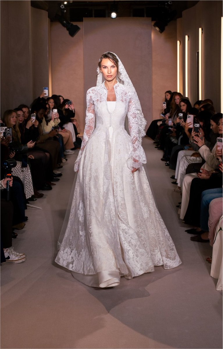 IvoryMali's tweet photo. Milla Nova Bridal Spring 2027 https://t.co/Jgty9qagXy