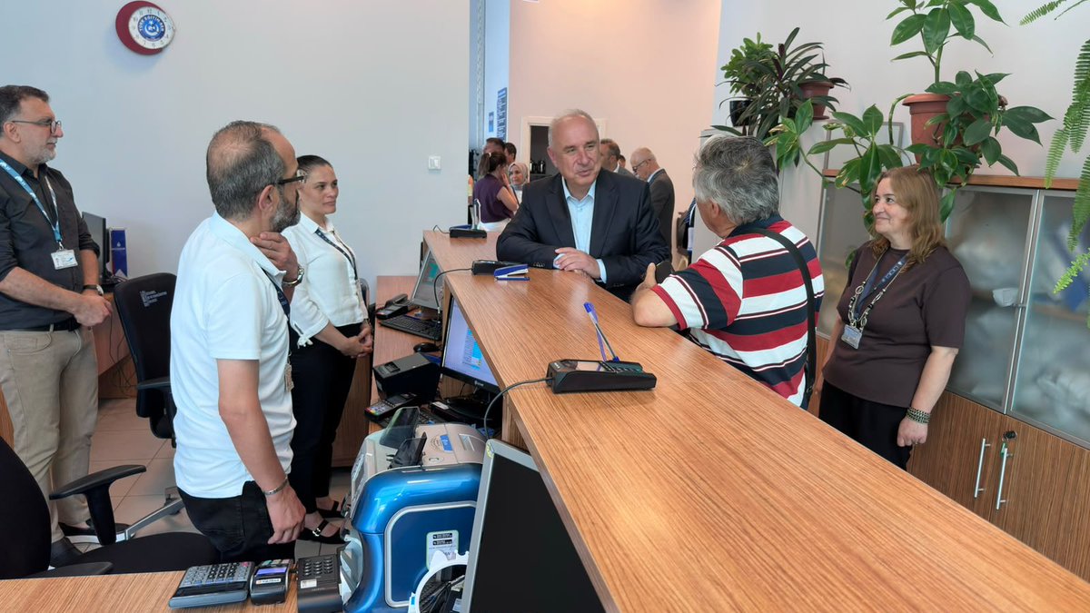 SafakBasa's tweet photo. 📍Kartal - Maltepe Şube Müdürlüğümüzü ziyaret ederek mesai arkadaşlarımız ve hemşehrilerimizle bir araya geldik. Bu vesileyle Yönetim Kurulu toplantımızı da şubemizde gerçekleştirdik.

📊 Toplantımızda; KARTAL ve MALTEPE ilçelerimizde devam eden ve planlanan altyapı yatırımlarını, abone hizmetlerimizi ve vatandaş memnuniyetini artırmaya yönelik çalışmalarımızı kapsamlı ele aldık.

🌿 İstanbul'un her ilçesinde daha güçlü altyapı ve daha yaşanabilir bir şehir için aynı kararlılıkla çalışmaya devam ediyoruz