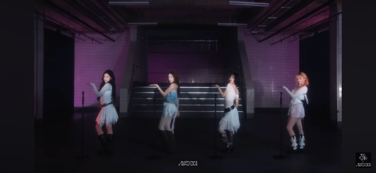 adf139684's tweet photo. #AZNstop_FIFTYFIFTY 
모든 칸에 탑승하고 싶은데 굳이굳이굳이 하나의 칸을 고른다면 예워니@@ 
핍티안에서도 분위기 메이커고, 엠씨도 잘하고, 웃는모습이 너무 사랑스럽고, 노래도 잘하고 너무너무너무너무 아이돌이야
항상 건강하게 잘 활동하면 좋겠어.이번엔 함께하지 못했지만 우리 하나도 꼭! https://t.co/mjMU8G8AAy