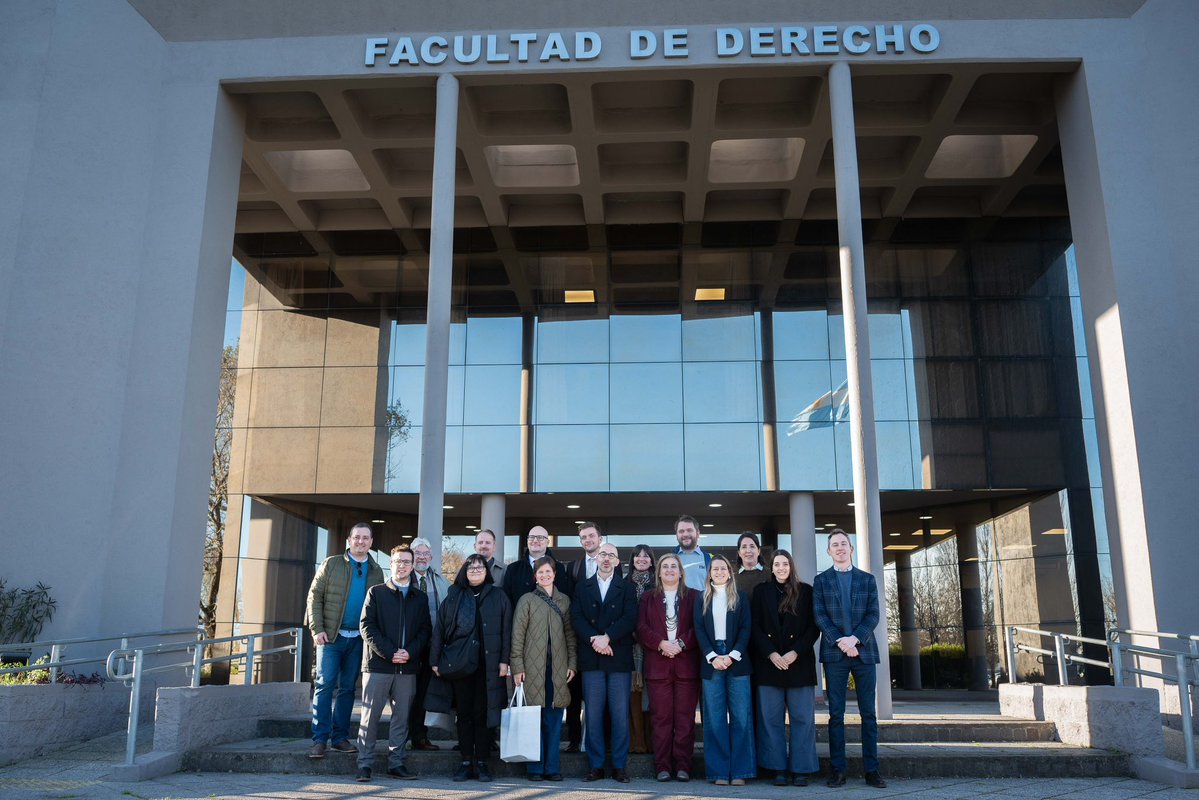 UEenARG's tweet photo. Finalmente, en la @UNLZoficial, dialogamos con la decana María Fernanda Vázquez sobre el rol de la educación superior y la cooperación entre universidades de Argentina y Europa. https://t.co/cSA69T2OQs