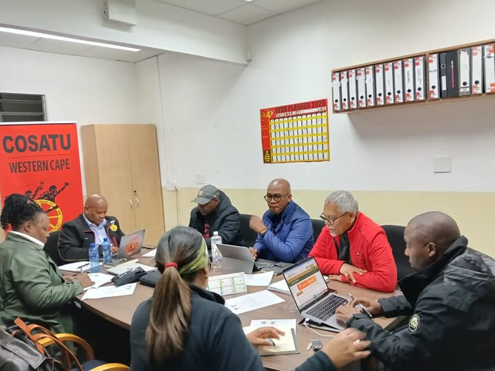 _cosatu's tweet photo. #SACP in the Western Cape is currently meeting with its dependable ally, #COSATU, at Community House in Salt River to engage on issues of mutual interest.
#ClassWar #ClassStruggle #SocialistFuture https://t.co/2ghXr6VgET