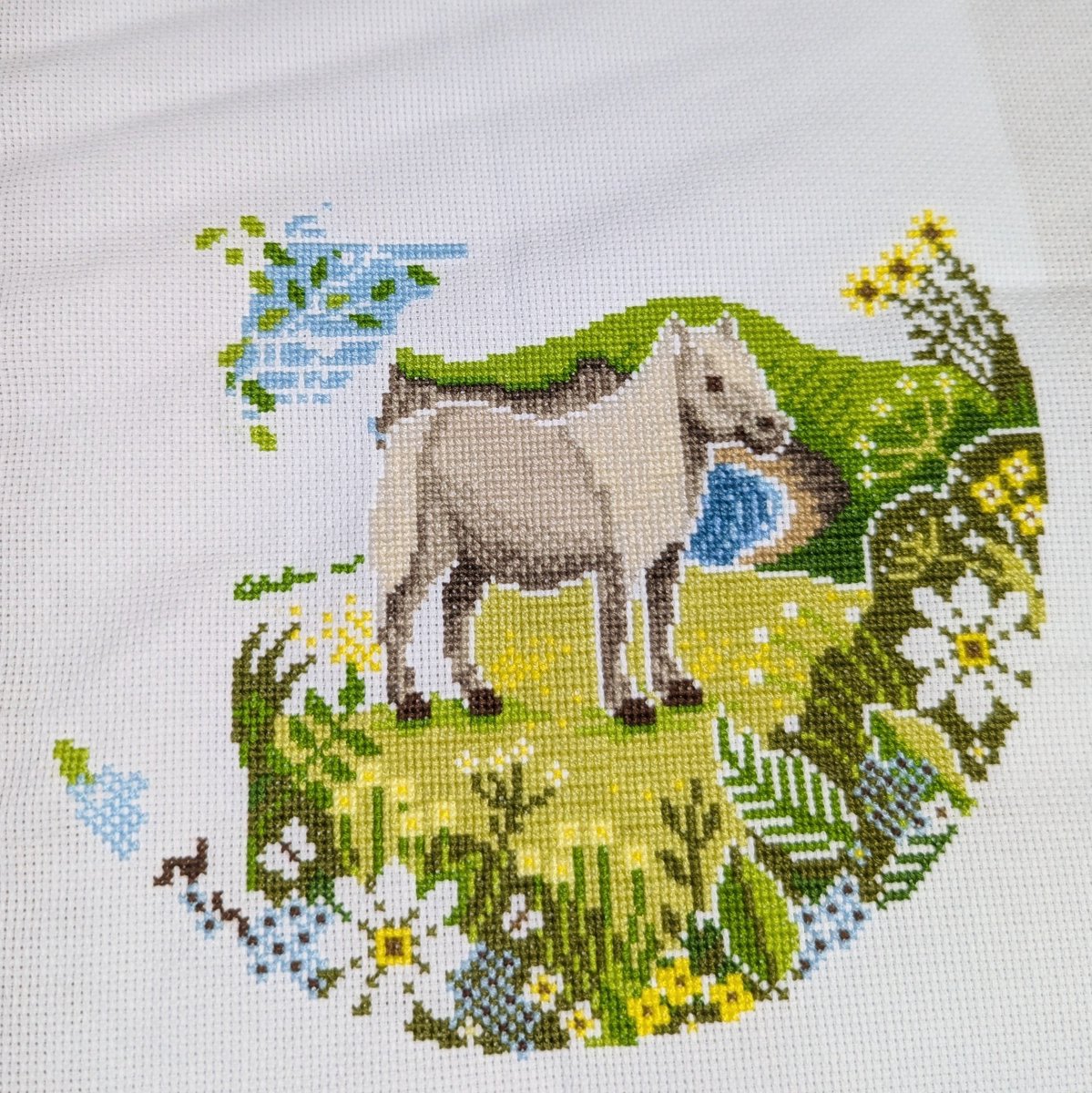 fromching's tweet photo. Wild Horses
CrossStitcher issue 411

#クロスステッチ #crossstitch https://t.co/uRvNim9uq2