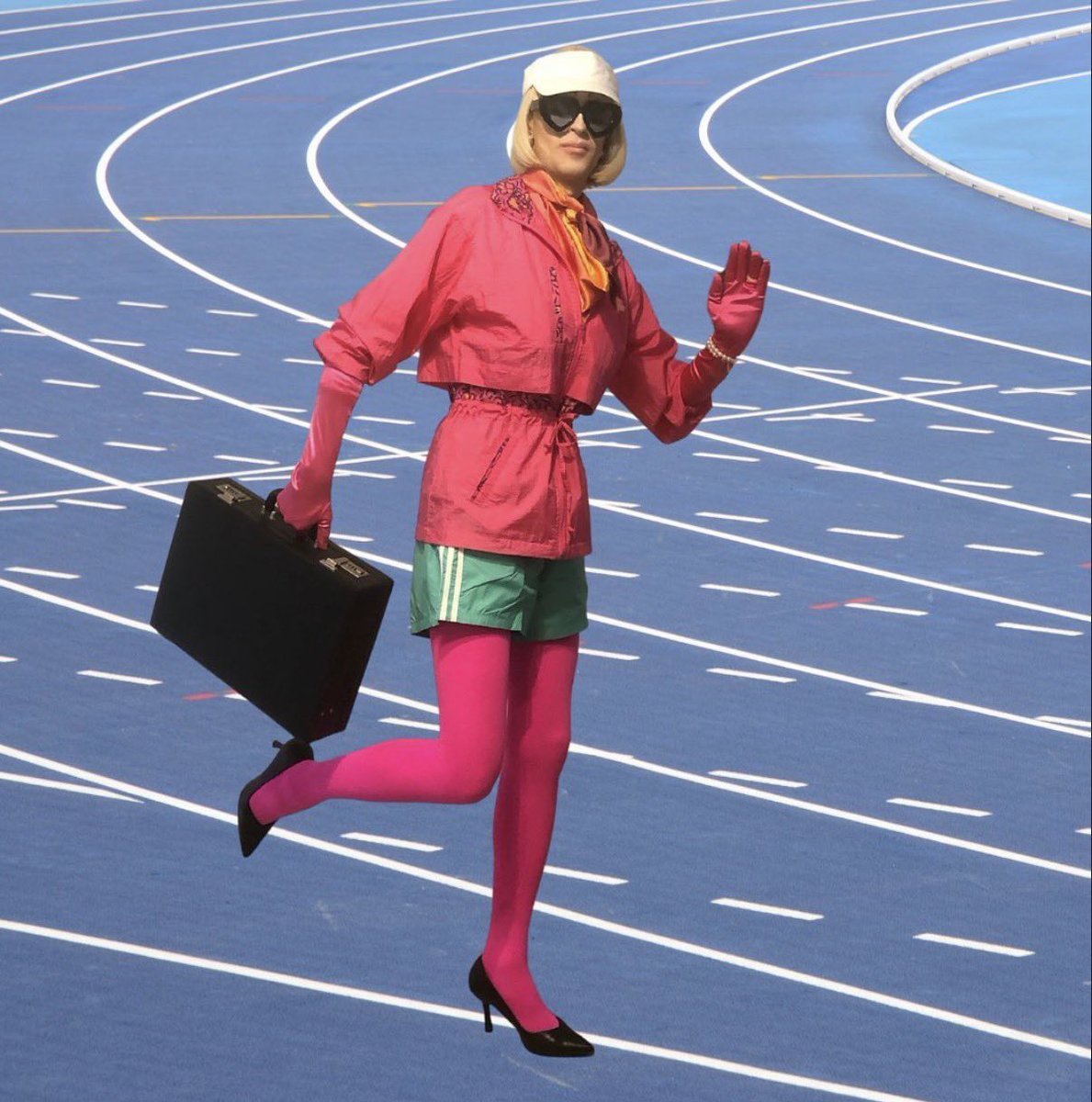bxttholekollins's tweet photo. fuck this is drag #teamthedeltaquadrant https://t.co/90nyVqopGt