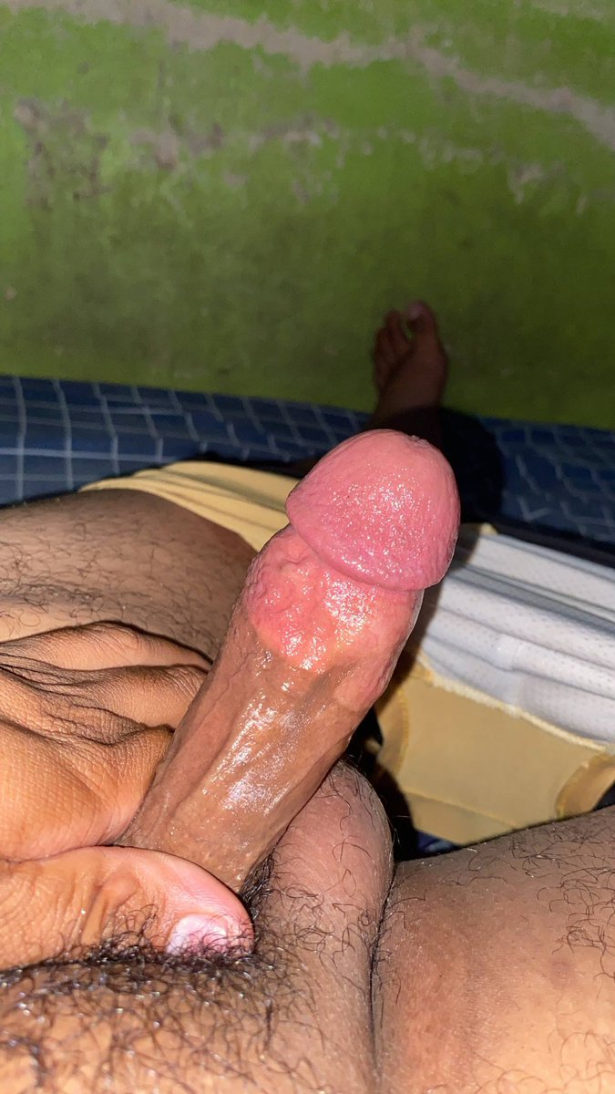 Saputra67598's tweet photo. Ada yang mau ngisepin? #gayjogja #gaybali https://t.co/TCITriuaAG