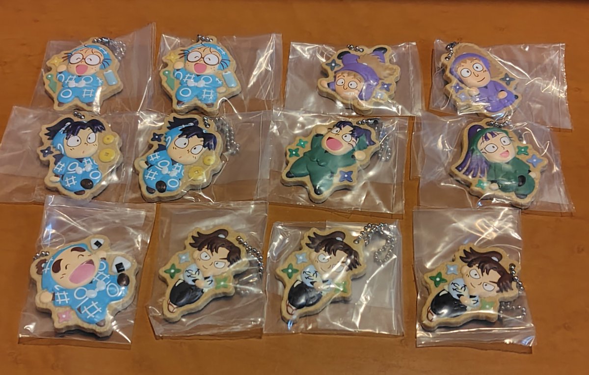 MaohHiro's tweet photo. 忍たま　クッキーチャームコット　交換
譲：乱太郎②、きり丸②、しんべヱ、利吉③、三郎、雷蔵、潮江、仙蔵
求：久々知兵助、定価？+送料
よろしくお願いします。 https://t.co/ny9djPtOmZ