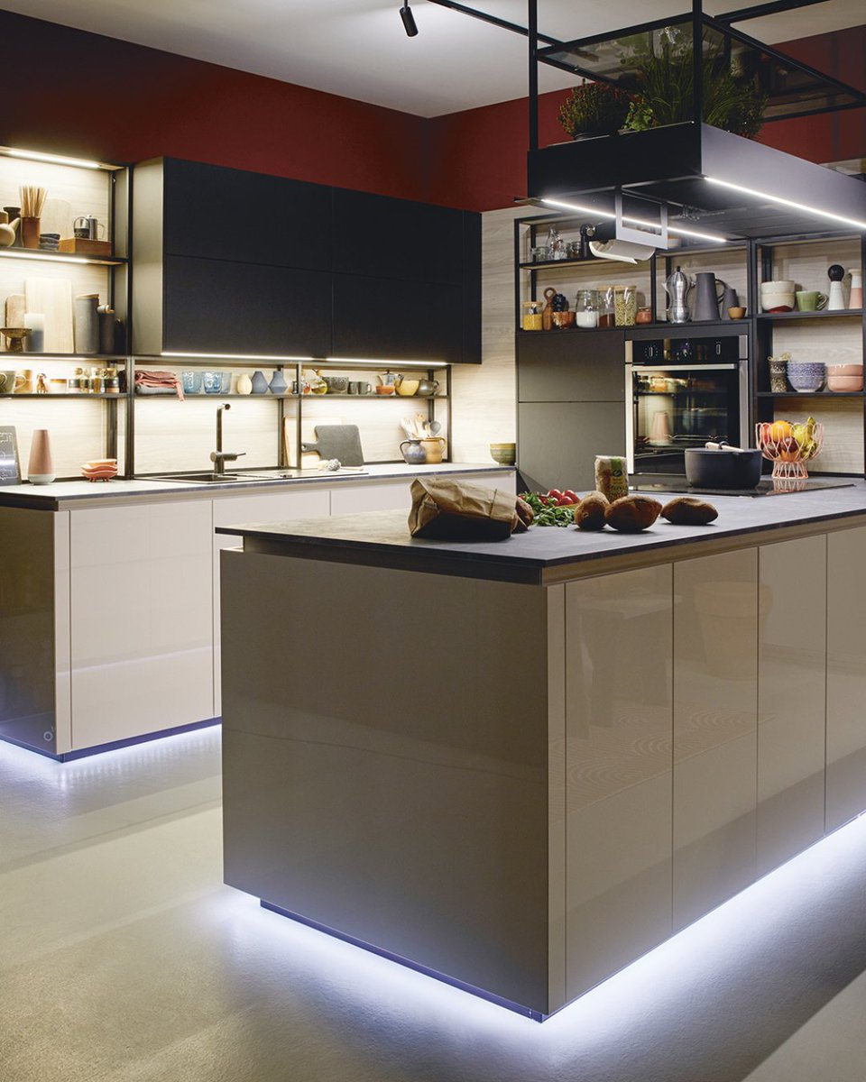 Interior360L's tweet photo. A kitchen designed around connection.

This multifunctional island creates a natural hub for cooking, dining and entertaining, while open shelving and feature lighting add warmth and character.

#KitchenDesign #KitchenIsland #Interior360 https://t.co/5JWLjlSOMX
