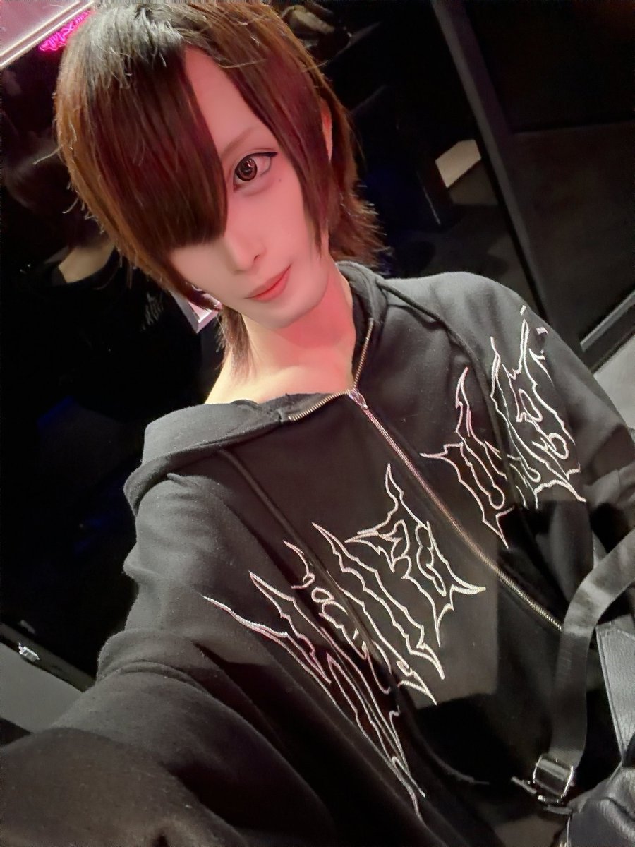 C_Male_azami's tweet photo. おきゅおわです！
今日配信見てくれてありがとうございます❕お話いっぱいできてたのしかたです❕浴衣着たいから買っておこうかな( ᴗ ̫ ᴗ ) https://t.co/KxEalbE6hu