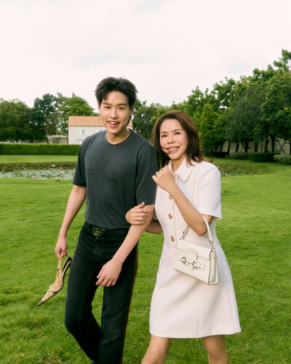 mintmag_th's tweet photo. อบอุ่นหัวใจ! หนุ่ม #บิวกิ้นพุฒิพงศ์ Gucci Brand Ambassador ร่วมฉลองความรัก ความอบอุ่นรับวันแม่ 2026 เติมเต็มโมเมนต์พิเศษกับไอเท็มกระเป๋า Horsebit Duomo ที่สะท้อนความสง่างามผ่านดีไซน์ ผสานความโดดเด่นด้วยการประดับฮาร์ดแวร์ Horsebit อันเป็นสัญลักษณ์สำคัญ 💚

#Bbillkin 
#Gucci
#GucciHorsebitDuomo 
#MintNews