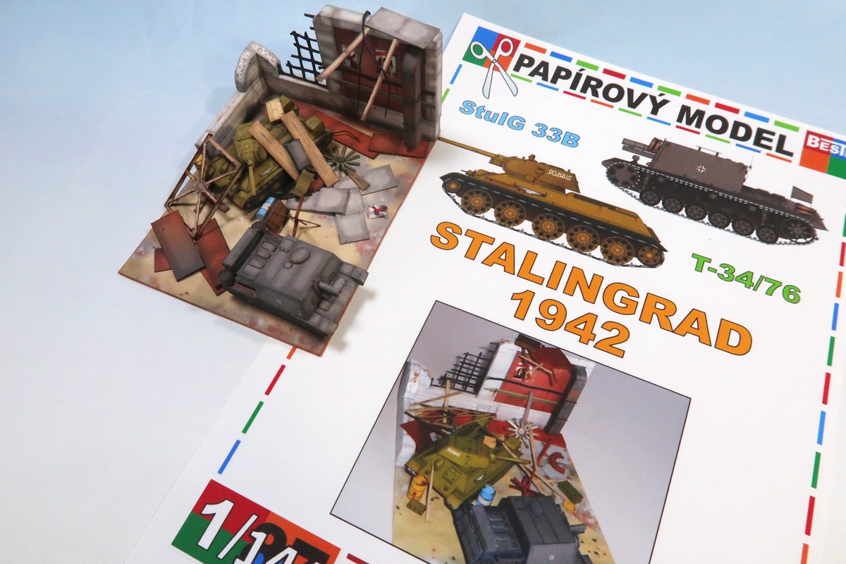 ペーパークラフト diorama Stalingrad 1942 (Bestpapermodels) 1:144