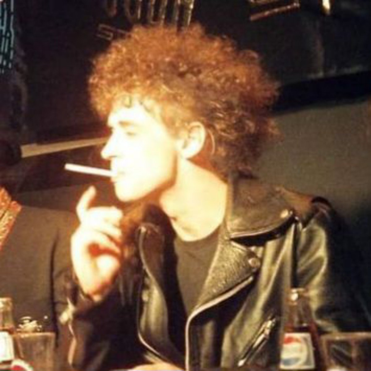 bleachalbum's tweet photo. Hoy cumpliría 67 años Gustavo Cerati 

Gracias por tu música Gus 🇦🇷 https://t.co/bVVhNhq15W
