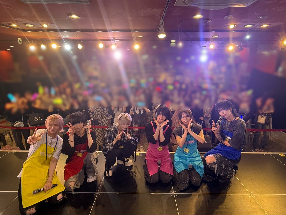 iMEME_info's tweet photo. 本日は『あいみーむ× ヴィレッジヴァンガードコラボLIVE』お越しいただきありがとうございました✨ 

次のライブは8/13 『Gimmick Gimmick Lv.11』@吉祥寺CLUBSEATAにてです！ 
皆様是非お待ちしてます🌐⚡️ https://t.co/uU4gwreTjk