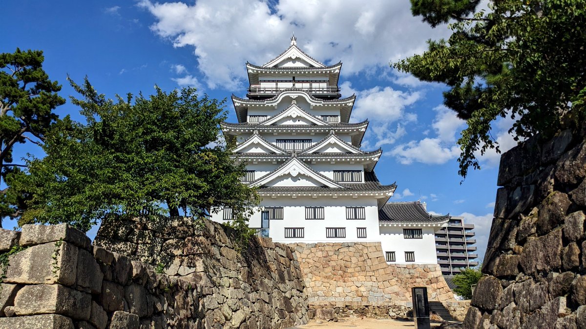 bottomofhexagon's tweet photo. 続きです！　2日目後半

⑨神辺城跡（広島県福山市）
⑩福山城跡（広島県福山市）
⑪草戸千軒町遺跡（広島県福山市）
⑫広島県立歴史博物館　草戸千軒展示室（広島県福山市） https://t.co/A8HEBa4h8n